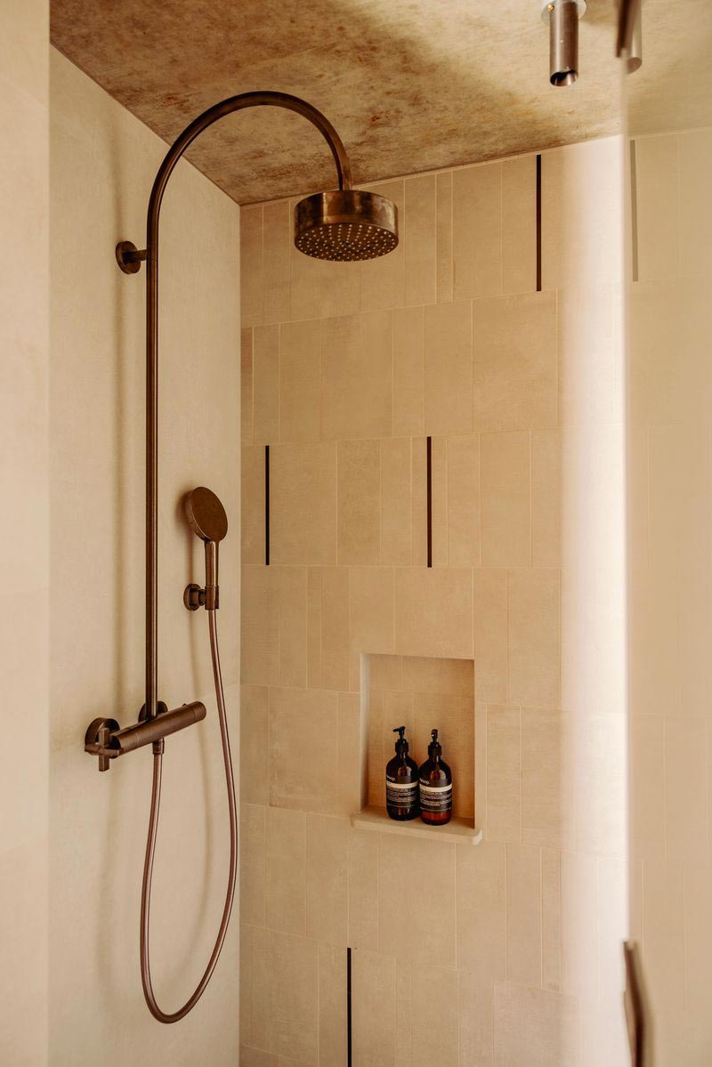 Harbour View bathroom installation